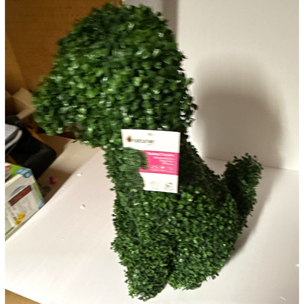 Naturae Decor 24 in Green Boxwood Dog Topiary Statue Indoor/Outdoor Lawn Porch